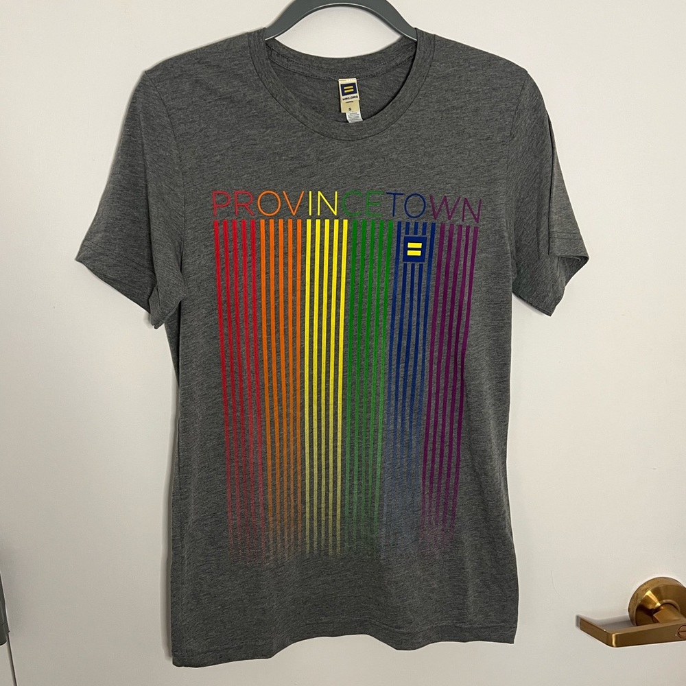 HRC Provincetown Tshirt soft cotton size small